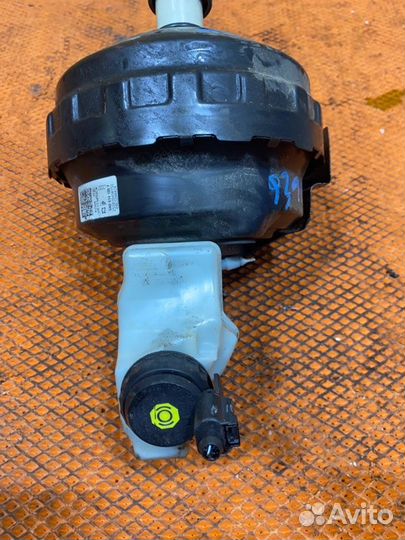 Вакуумный усилитель тормозов передний Audi Q3 8U