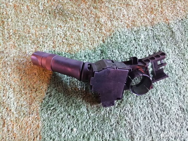 Переключатель подрулевой (света-поворотников) 8319