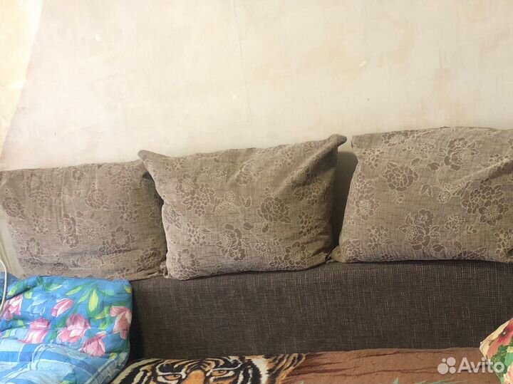 Подушки для дивана бу