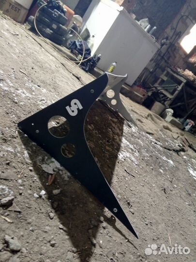 Спойлер ваз 2104-02