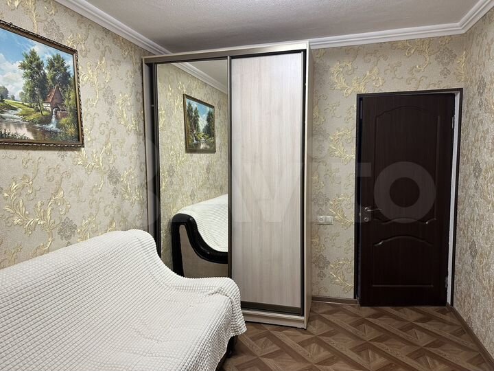 3-к. квартира, 70 м², 1/10 эт.