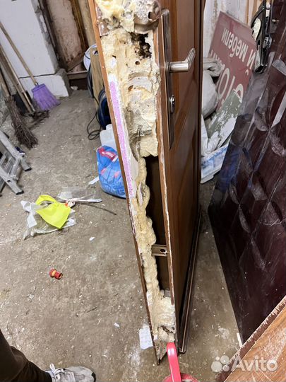 Дверь входная железная бу