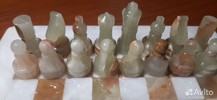 Шахматы из оникса