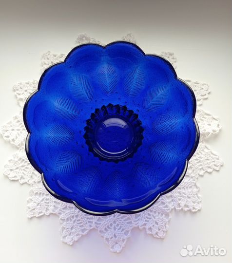 Ваза синее стекло