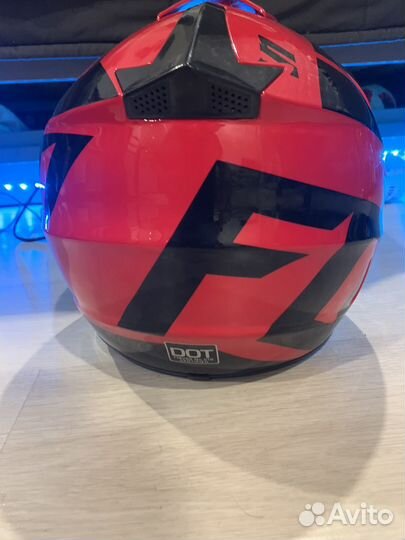 Кроссовый шлем