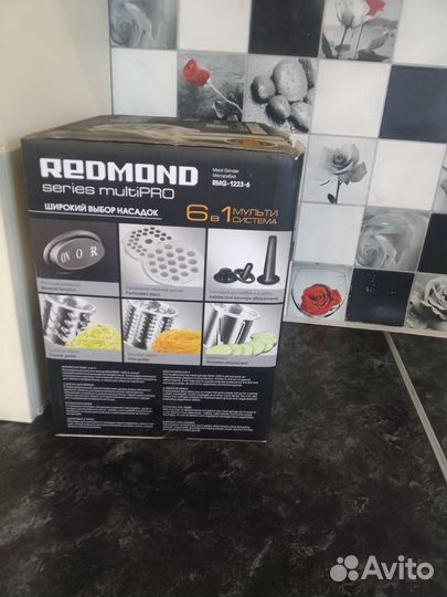 Мясорубка электрическая