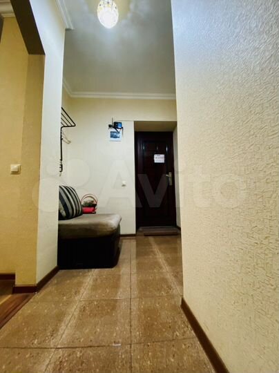 2-к. квартира, 56 м², 2/5 эт.