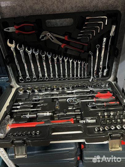 Набор инструментов 92 предмета силовой