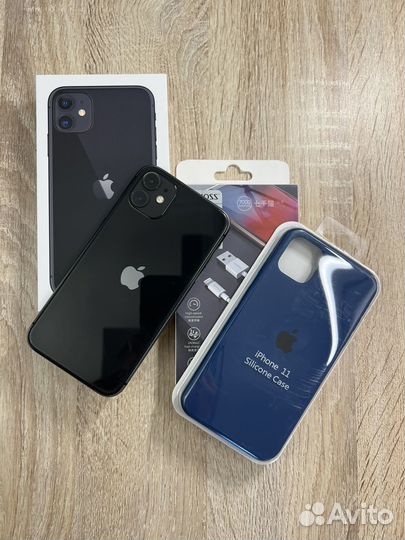 iPhone 11, 64 ГБ