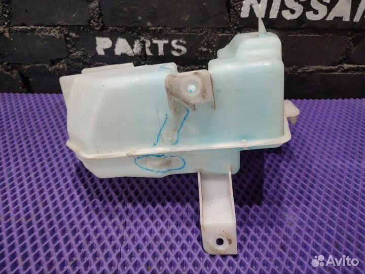 Бачок омывателя Mitsubishi Outlander GG2W-0100934