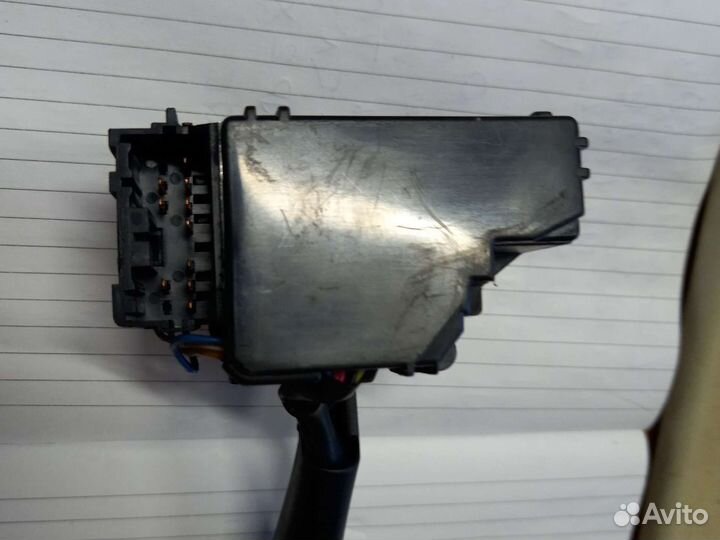 Переключатель стеклоочистителей Mitsubishi Pajero