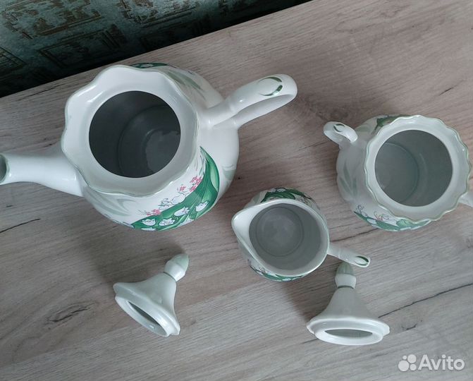 Набор посуды чайный
