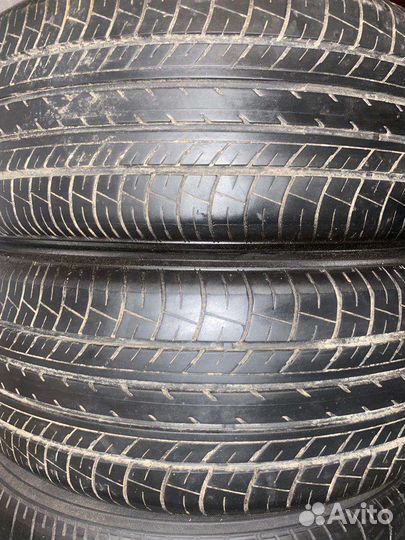 Yokohama BluEarth E70BZ 215/55 R17 94V