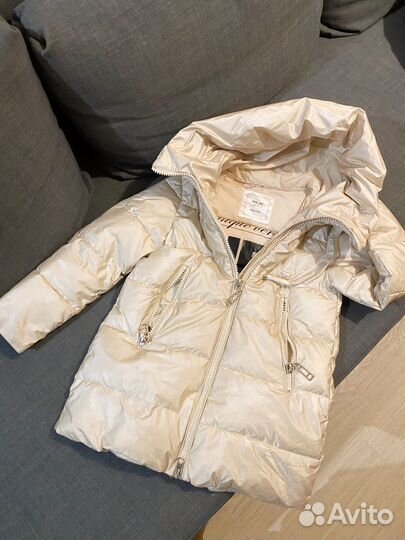 Пуховик на девочку