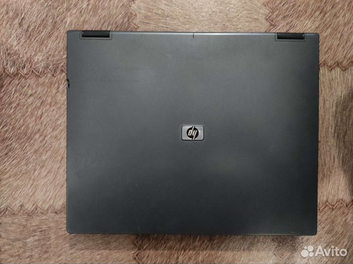 HP Compaq nx6110 (Series hstnn-105C)