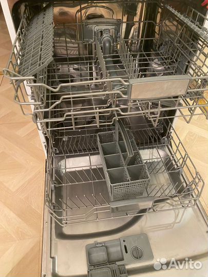 Встраиваемая посудомоечная машина 60