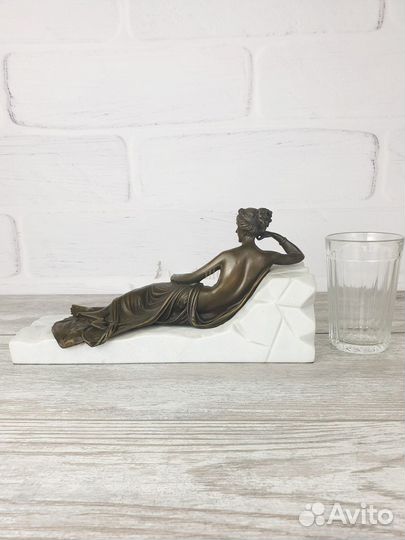 Бронзовая статуэтка 