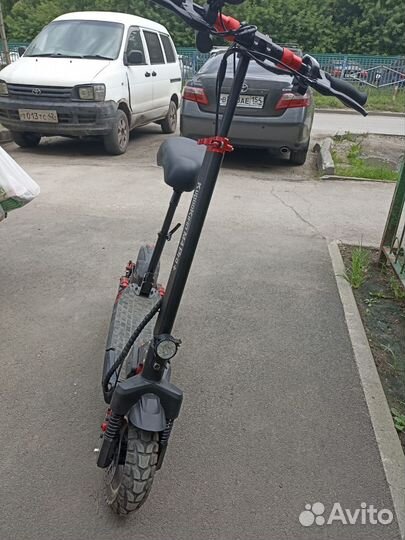 Самокат электронный