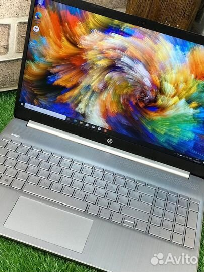 Как новый 2022г Hp 15s-eq Core i3-1115G4/8/256