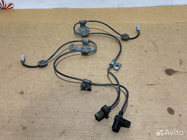 Передние датчики абс Subaru Forester Sg 05-07