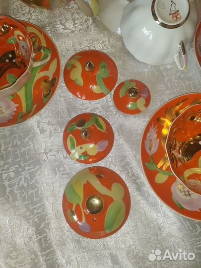 Чайный сервиз «Золотой олень» Дулево