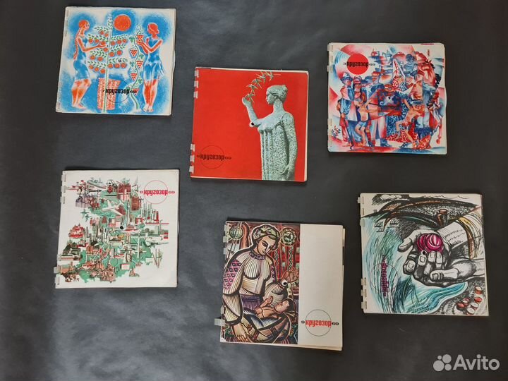 Винил, диски, книги, журналы, газеты, значки