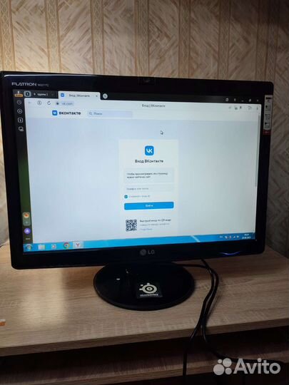 Монитор LG Flatron W2271TC 22