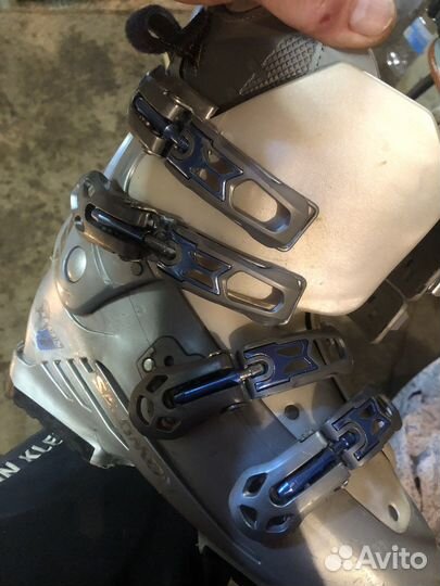 Продам горнолыжные ботинки Salomon