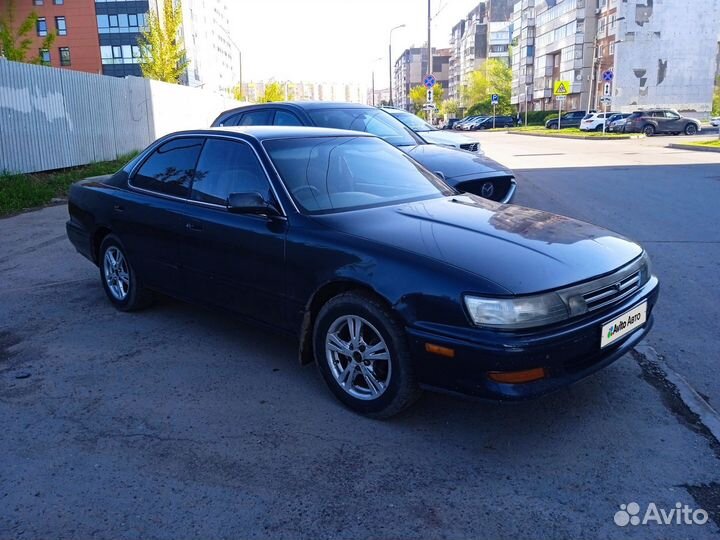 Toyota Vista 1.8 AT, 1992, 374 000 км
