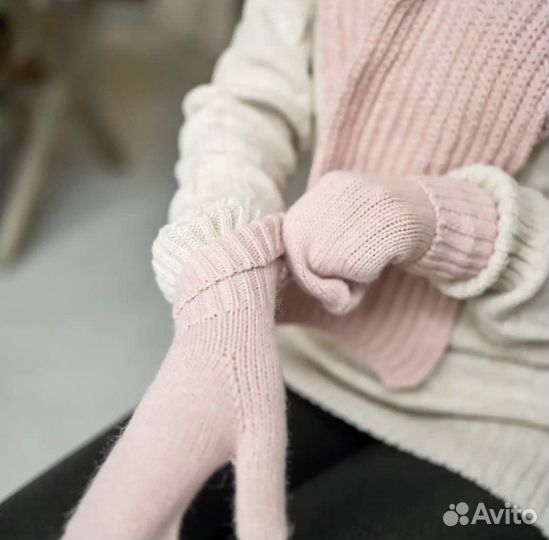 Комплект (шапка, варежки, шарф)