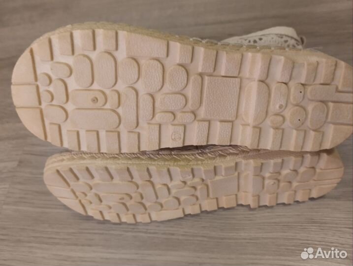 Летние вязанные ботинки