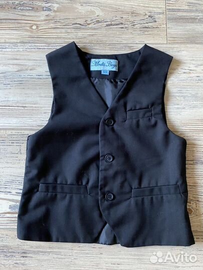 Жилет мальчику 116-122см