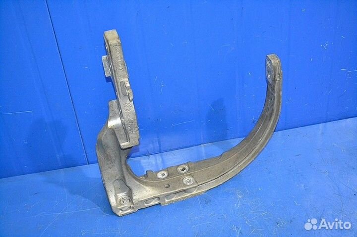 Кронштейн глушителя volvo FH (01.05)