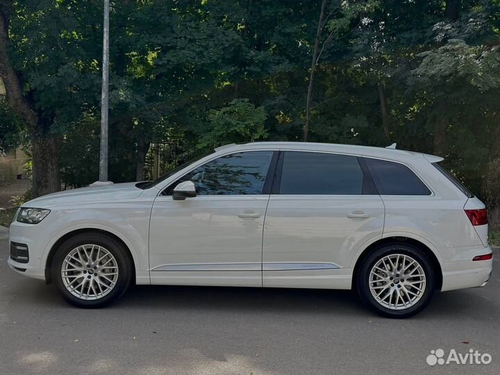 Audi Q7, 2015
