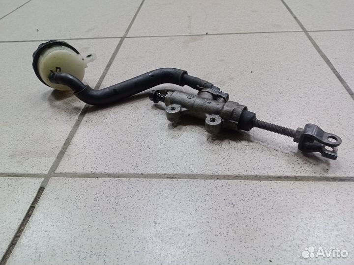 Машинка тормоза задняя Honda CBR 600 F4