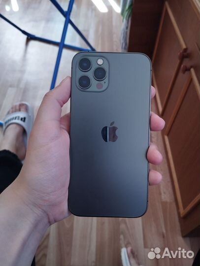 iPhone 12 Pro, 128 ГБ