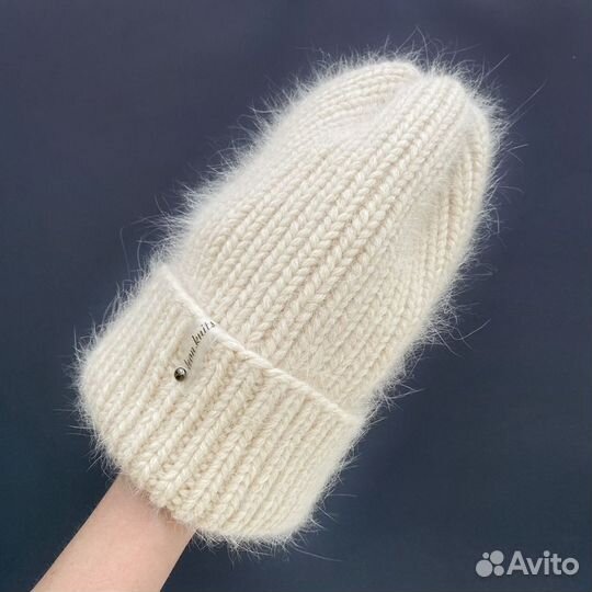 Вязаная зимняя женская шапка из пуха норки