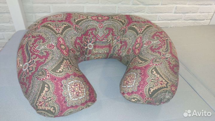 Подушка для кормления грудью