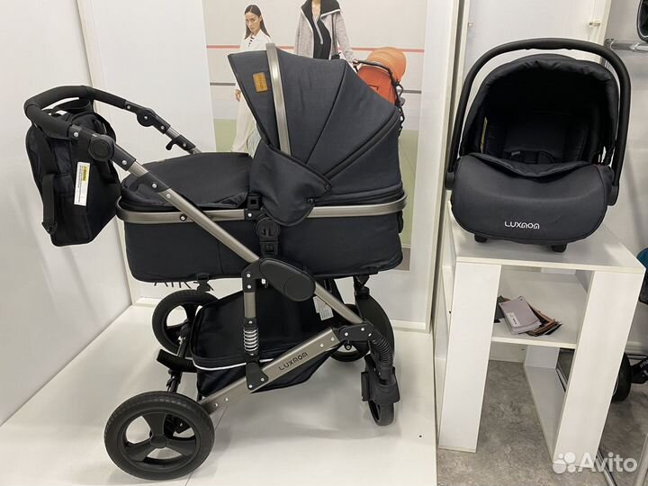 Коляска для новорожденных