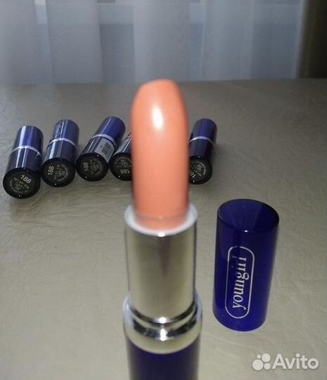 Губная помада Youngirl. Израиль