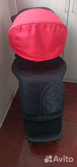 Прогулочная коляска Mountain Buggy Nano