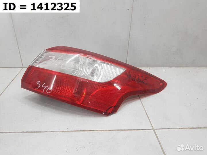 Фонарь задний правый наружный Ford Focus