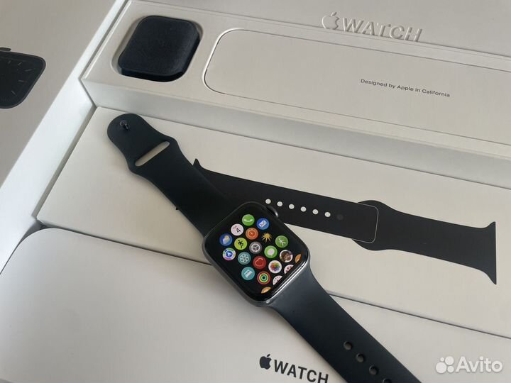 Apple watch series 5 44mm