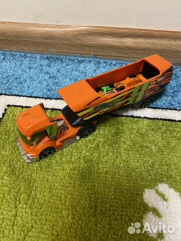 Hot Wheels Грузовик с машинкой