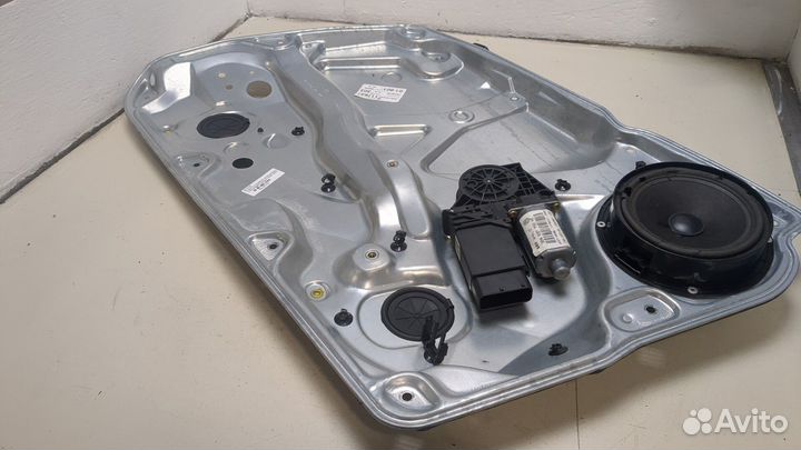 Стеклоподъемник электрический правый передний Volkswagen Passat 5