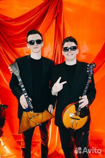 Кавер группа музыканты на корпоратив балалаечник