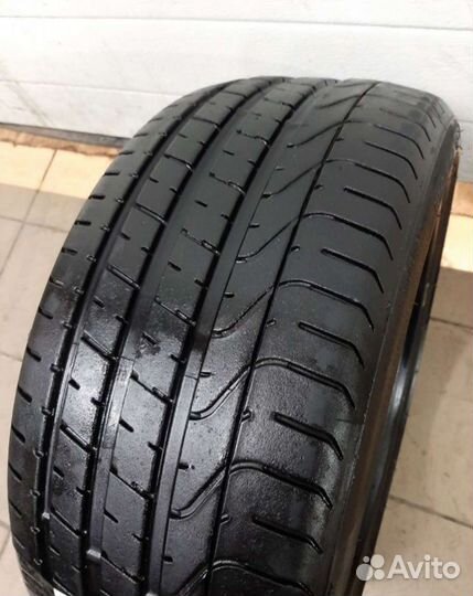 Pirelli P Zero 235/35 R19 91Y