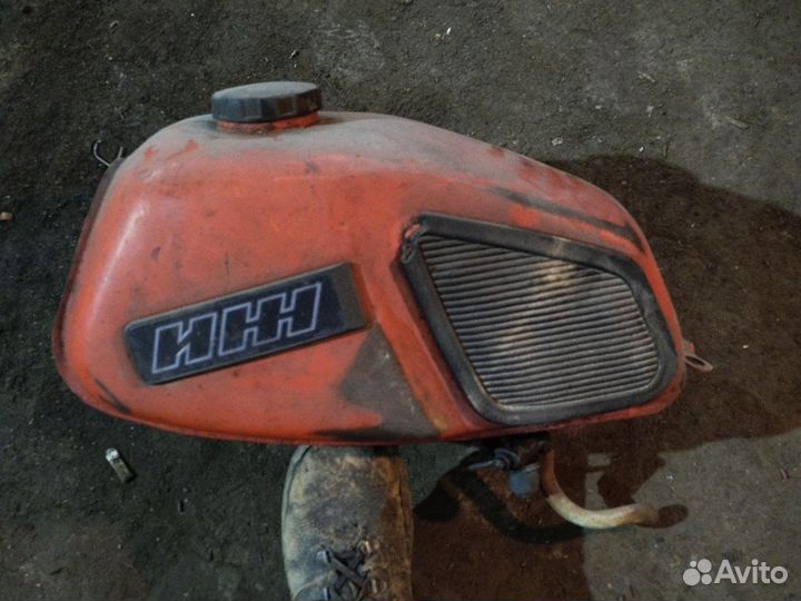Запчасти на Иж П5