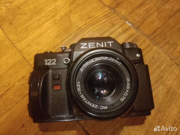 Пленочный фотоаппарат zenit