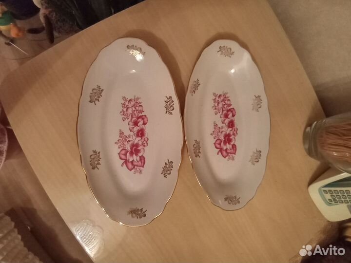 Блюдо (селедочница) 2 штуки